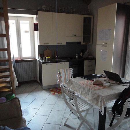 Cantina Molina Apartamento Mandello del Lario Exterior foto